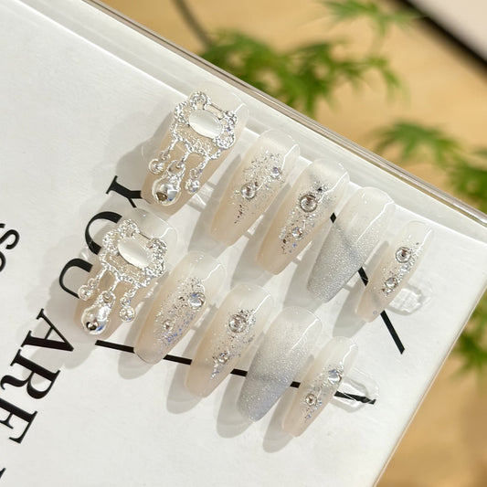 【Water Drop Beauty】Handmade wearable nail stickers with an icy transparent texture
